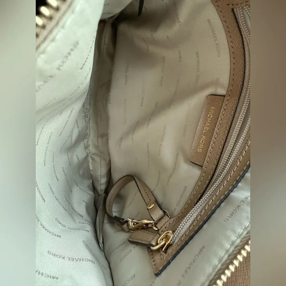 Michael Kors Fuchsia Pink Satchel – Pebbled Leather + Gold Lock & Strap - Picture 6 of 16